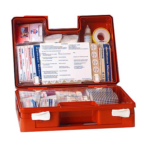 SG04811 First Aid Kit First aid kit in plastic container. Container fitted with wall bracket. First aid kit container suitable for mechanical workshops.